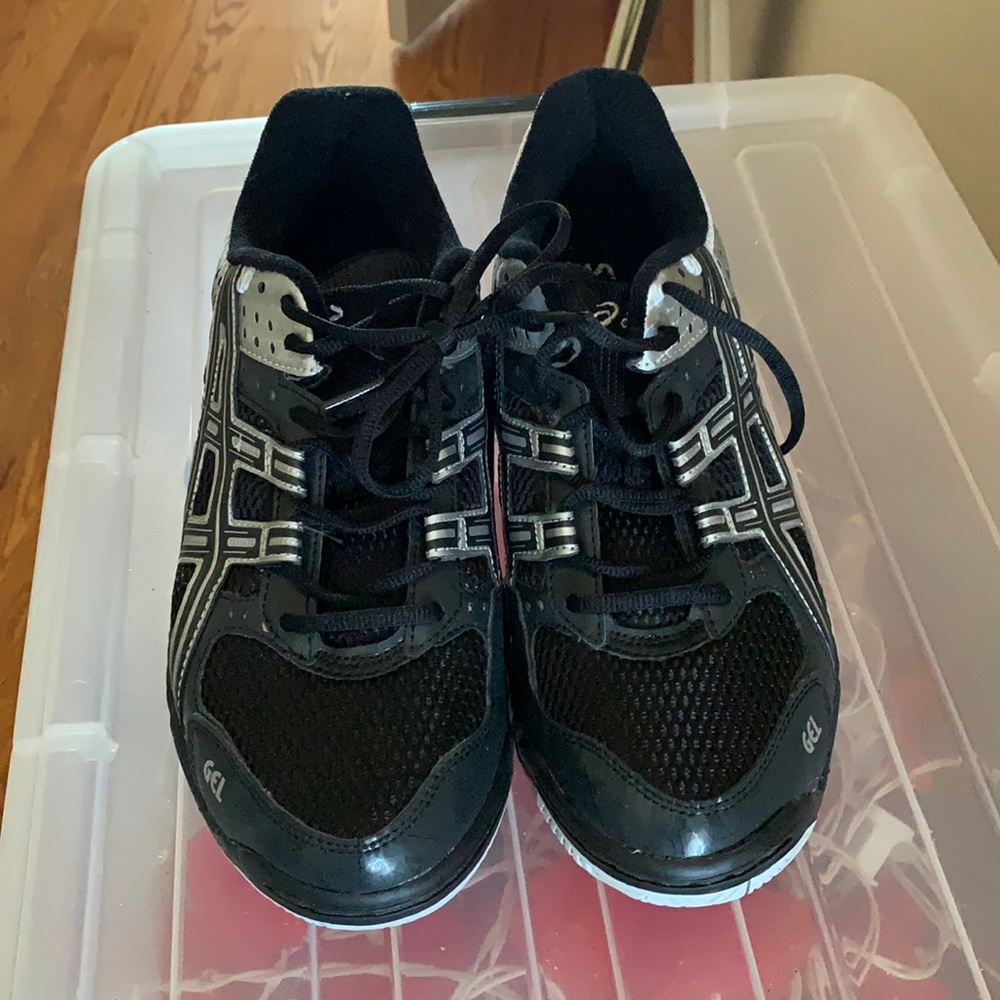 Women's Black Athletic Sneakers - Performance Running Shoes